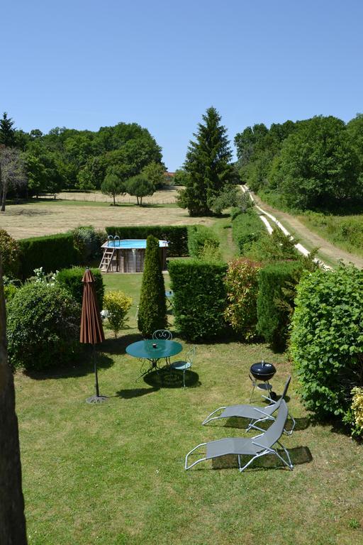 Studio De Charme Abelia ξενώνας Saint-Crépin-et-Carlucet Εξωτερικό φωτογραφία